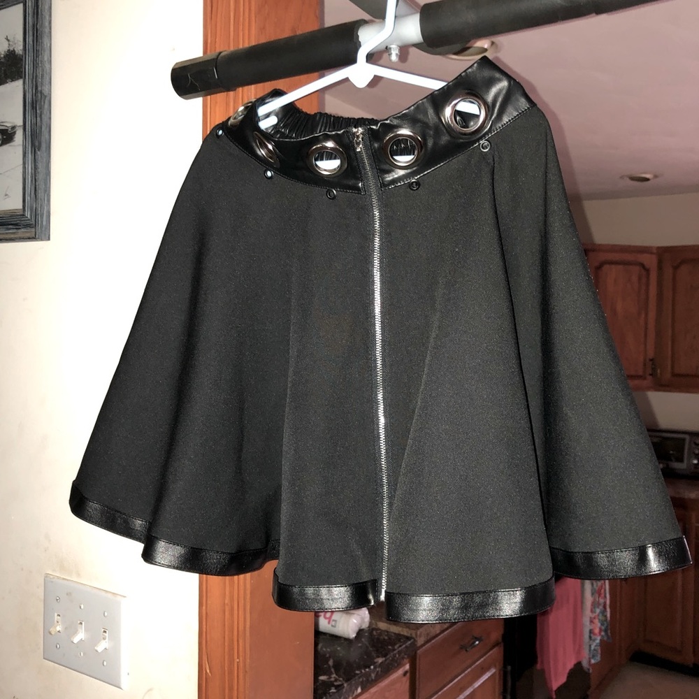 Black shirt skater skirt